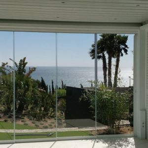 Bioclimatic pergola with cupboards